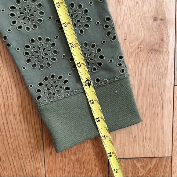 Fenty PUMA by Rihanna Olive Green Zip Up Embroidered Edge Jacket Size Small $240 - Picture 6 of 10